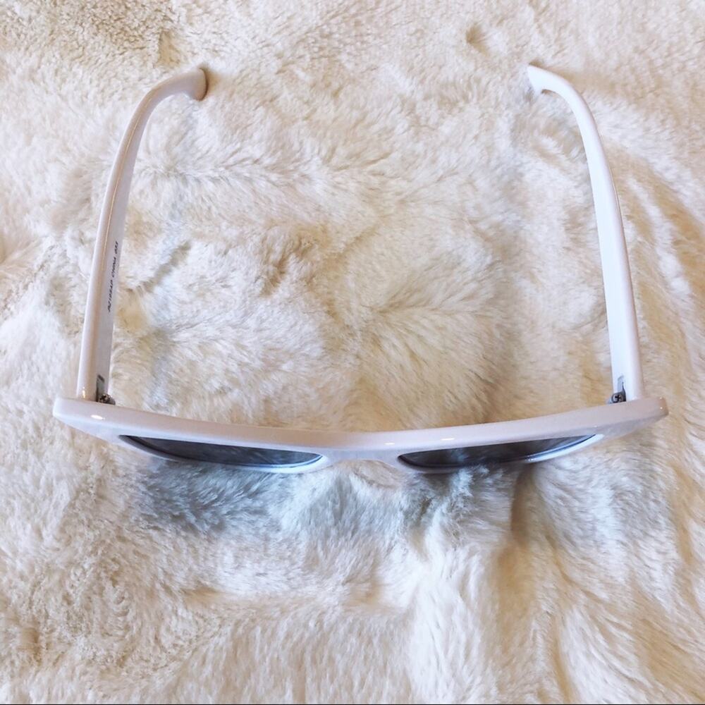 Kiara White Mirrored Full Rim Cat Eye Sunglasses - Picture 3 of 8